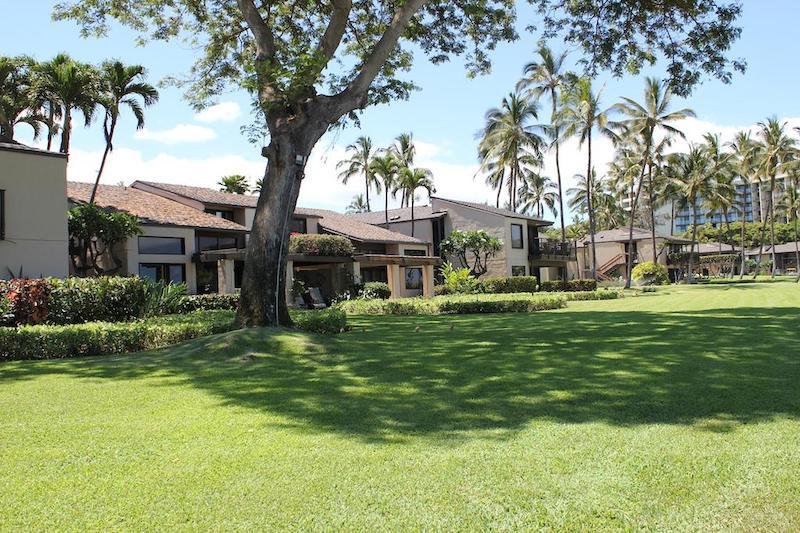 Open areas in between  the Wailea Elua Village buildings