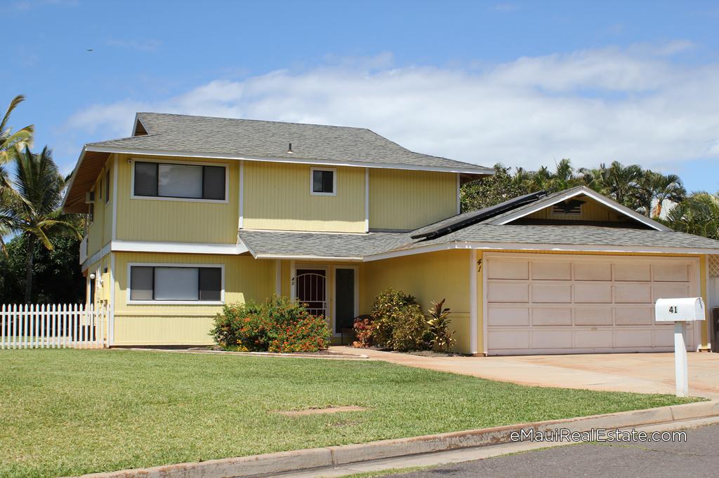 Example of a two-story home on Iliwai Loop in Keonekai Heights.