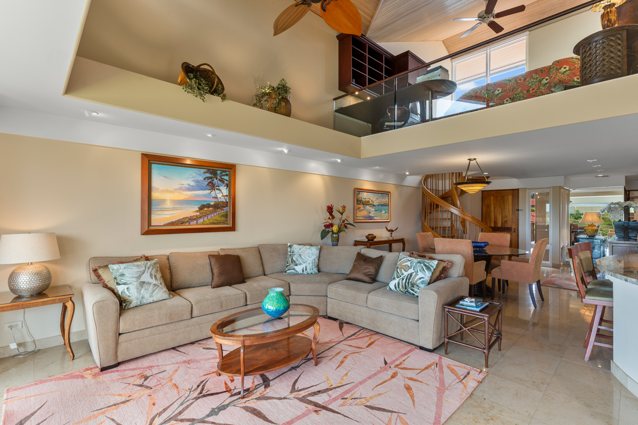 Living Room with vaulted ceilings: 